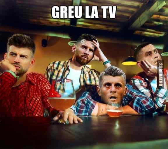 Messi, Ronaldo si Pique la TV ⚽ #WorldCup